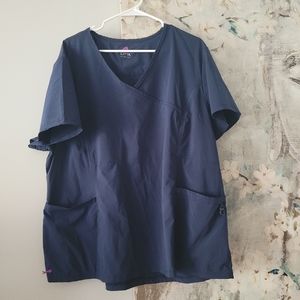 Lynx Scrub Top